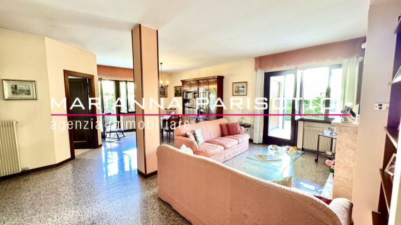 Ns. Esclusiva, in zona tranquilla a Bassano del Grappa, nel piacevole e richiesto quartiere Ca’Ba...