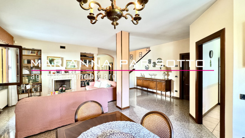 Ns. Esclusiva, in zona tranquilla a Bassano del Grappa, nel piacevole e richiesto quartiere Ca’Ba...