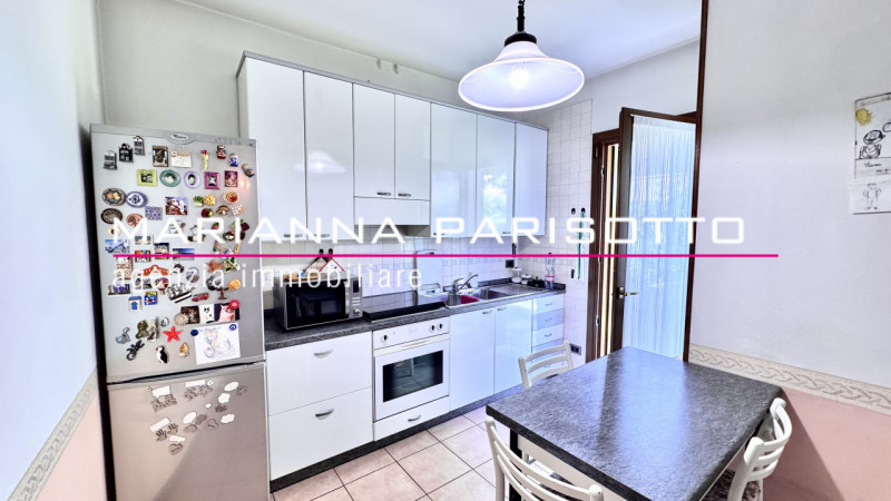 Ns. Esclusiva, in zona tranquilla a Bassano del Grappa, nel piacevole e richiesto quartiere Ca’Ba...