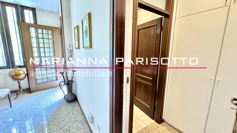 Ns. Esclusiva, in zona tranquilla a Bassano del Grappa, nel piacevole e richiesto quartiere Ca’Ba...