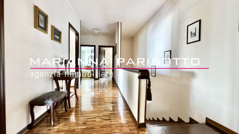 Ns. Esclusiva, in zona tranquilla a Bassano del Grappa, nel piacevole e richiesto quartiere Ca’Ba...