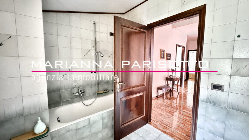 Ns. Esclusiva, in zona tranquilla a Bassano del Grappa, nel piacevole e richiesto quartiere Ca’Ba...