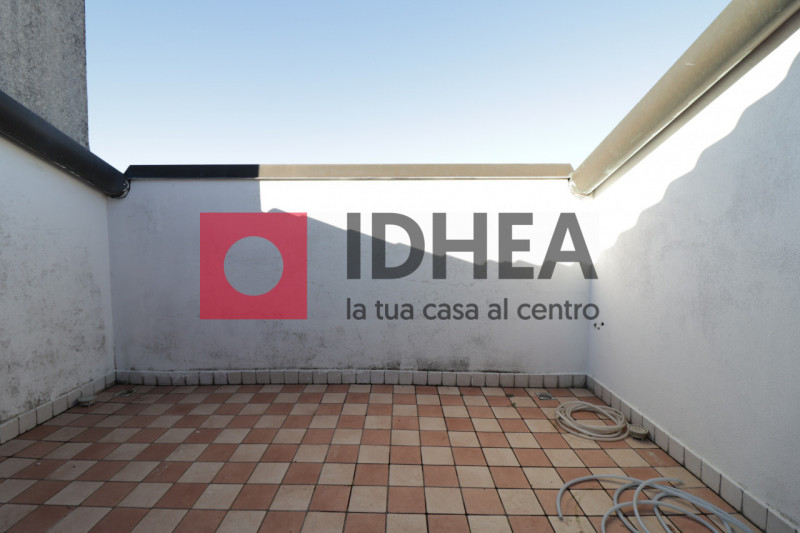 CAMALO'- POVEGLIANO 

RIF"APC2"

In un contesto residenziale tranquillo e riservato, proponiamo q...