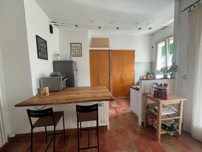 UBICAZIONE E CONTESTO: La proprietà è situata nel cuore del quartiere di Santa Bertilla, una dell...