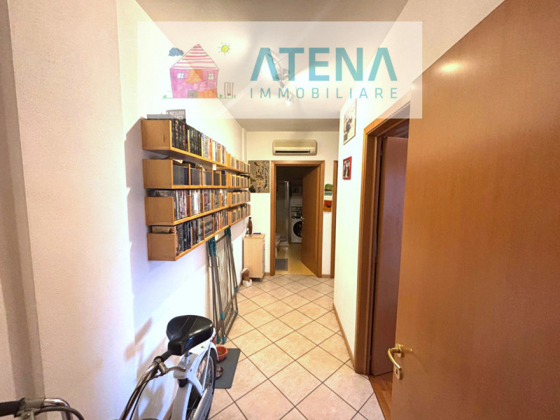 rif. 25664

PADOVA-MONTA'

Proponiamo in vendita appartamento al Parco Montà, in zona servita e m...