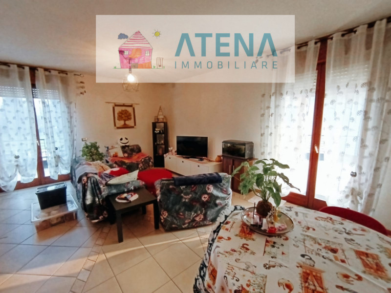 rif. 25665

RUBANO - VILLAGUATTERA

Proponiamo in vendita esclusiva, ampio appartamento duplex al...