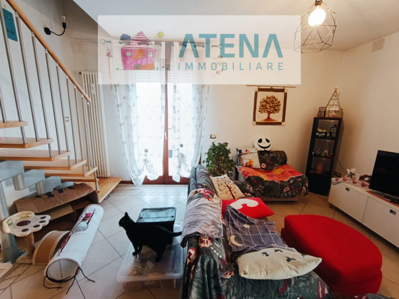 rif. 25665

RUBANO - VILLAGUATTERA

Proponiamo in vendita esclusiva, ampio appartamento duplex al...