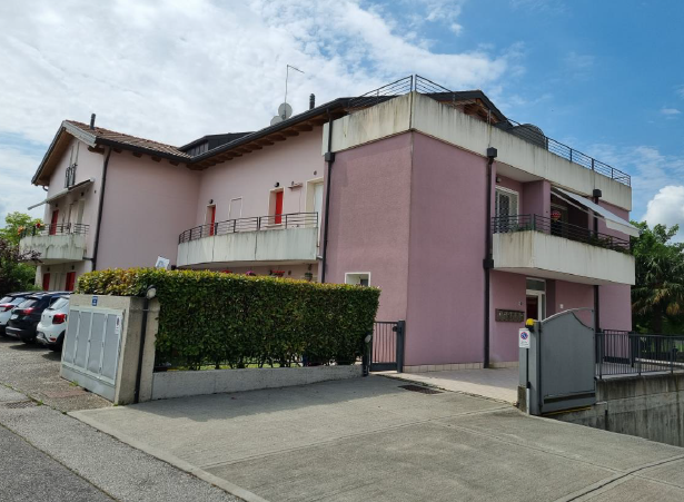 Rif. A.A.36-24

Vendita all'asta - appartamento al piano terra con garage in data 28 gennaio 2026...