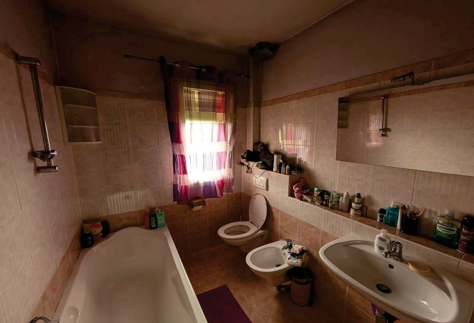 Rif. A.A.88-24

Vendita all'asta - villetta a schiera al piano terra in data 21 gennaio 2026

Des...