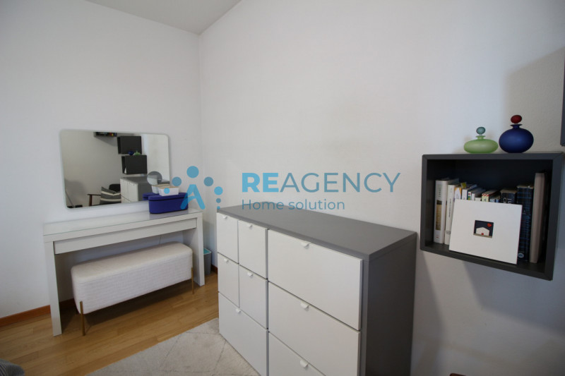 Dueville 

Stai cercando un appartamento pronto da vivere dove design moderno incontra praticità ...