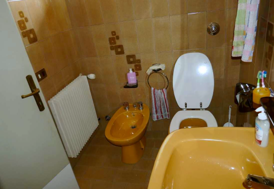 Rif. A.A.85-24

Vendita all'asta - abitazione unifamiliare su 3 livelli in data 20 gennaio 2026

...