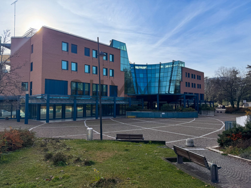 SCHIO - CENTRO: MINIAPPARTAMENTO con STUDIO al piano primo del complesso  residenziale Conte, ser...