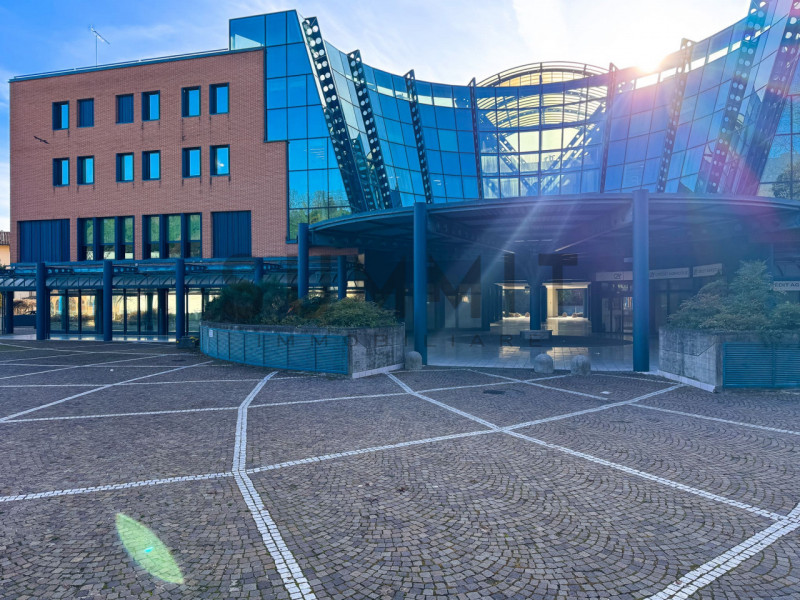 SCHIO - CENTRO: MINIAPPARTAMENTO con STUDIO al piano primo del complesso  residenziale Conte, ser...