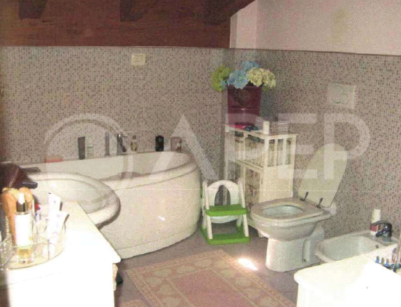 Rif. A.A.99-24

Vendita all'asta - abitazione unifamiliare su 2 livelli in data 22 gennaio 2026

...