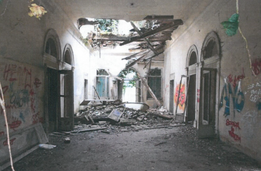 Rif. A.A.68-24

Vendita all'asta - villa veneta con parco e accessori in data 26 gennaio 2026

De...