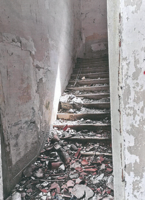 Rif. A.A.68-24

Vendita all'asta - villa veneta con parco e accessori in data 26 gennaio 2026

De...