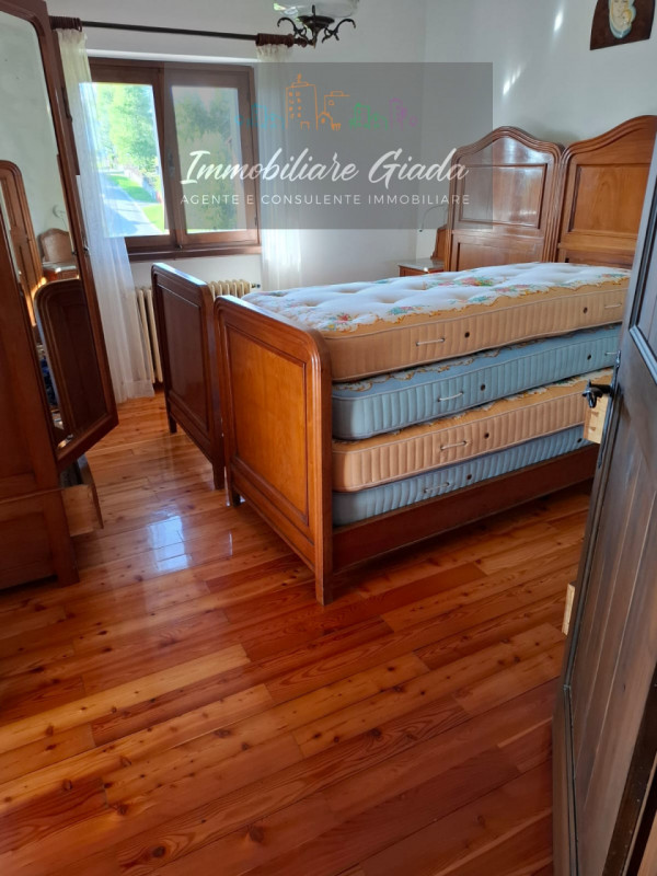 Questo immobile non è più disponibile 

Villa contemporanea situata nel cuore di Tambre, una loca...