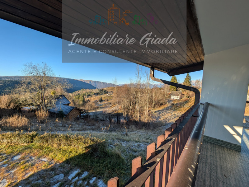 Questo immobile non è più disponibile 

Villa contemporanea situata nel cuore di Tambre, una loca...