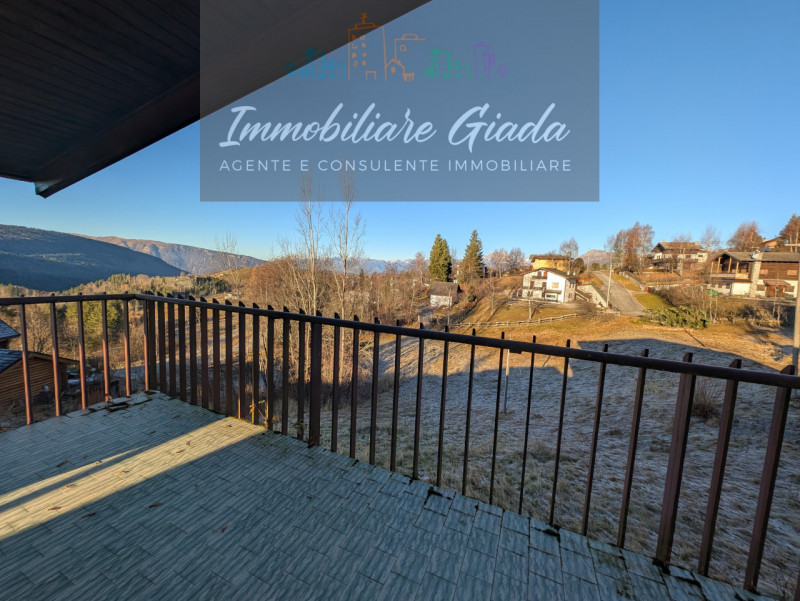 Questo immobile non è più disponibile 

Villa contemporanea situata nel cuore di Tambre, una loca...