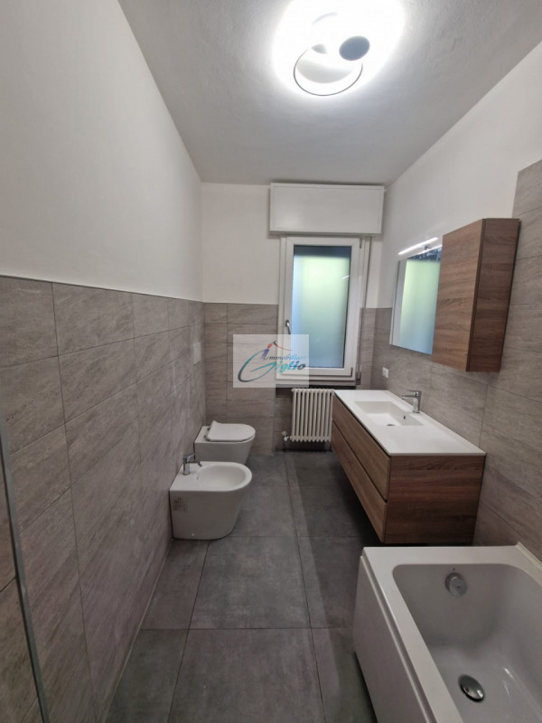 Padova - Noventa

NON CHIAMARE MA MANDARE SOLO MAIL CON NUMERO DI TELEFONO.
Saranno prese in cons...