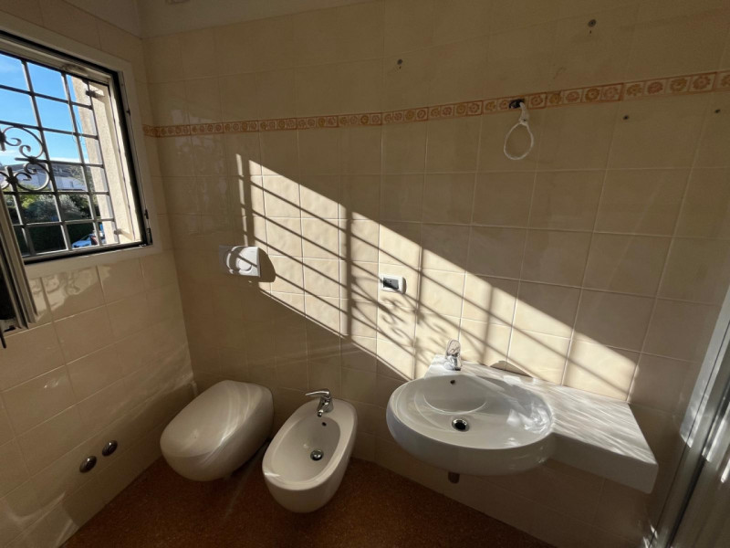 In una delle zone residenziali più richieste di Padova, proponiamo in vendita una splendida villa...