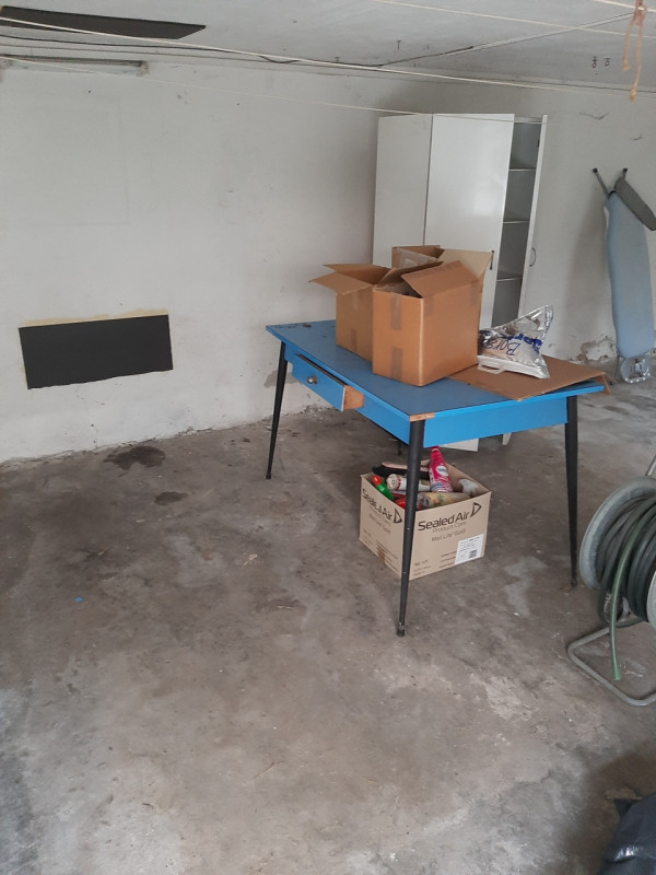 Situato nel cuore di San Lazzaro, uno dei quartieri più ricercati di Vicenza, proponiamo in vendi...