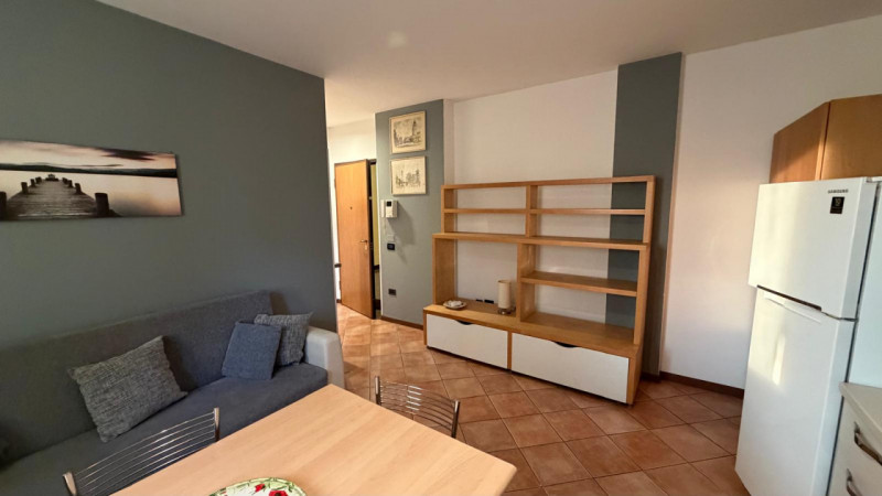 Scopri il tuo nuovo angolo di tranquillità nel cuore di Noventa Padovana! Questo affascinante app...