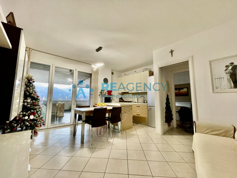 VALDAGNO ZONA FAVORITA  

Stai cercando un APPARTAMENTO BICAMERE CON GRANDE TERRAZZO ABITABILE E ...