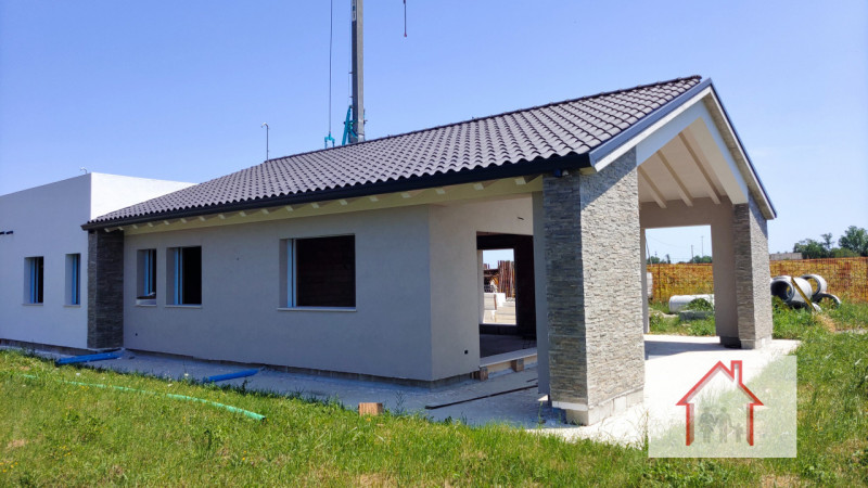 NUOVA COSTRUZIONE IN PRONTA CONSEGNA AL GREZZO AVANZATO

Se stai cercando la tua oasi di tranquil...