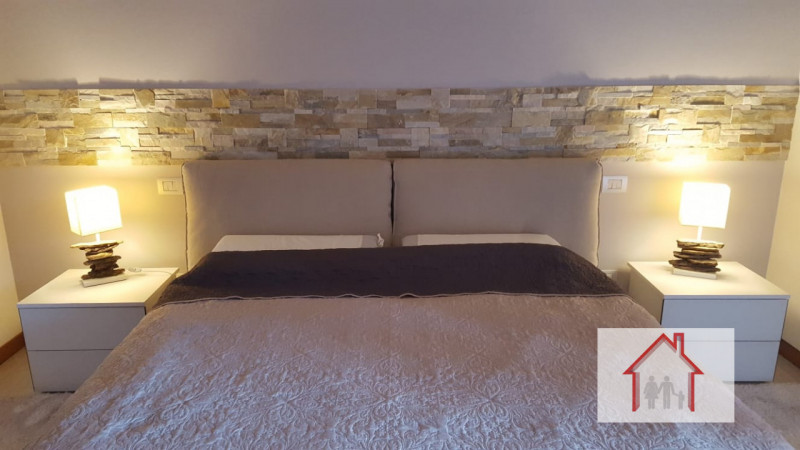 Rif: SI034
X Info - Martina: 3408989598

Giavera del Montello (TV)

Proponiamo in vendita un'acco...