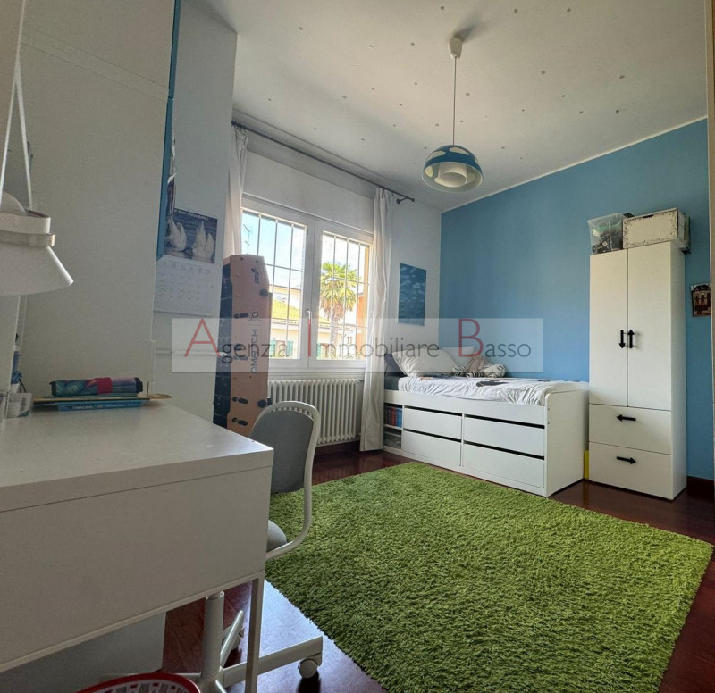 ZONA SACRA FAMIGLIA/CASTELFIDARDO – CASA INDIPENDENTE RISTRUTTURATA

Proponiamo in vendita una sp...