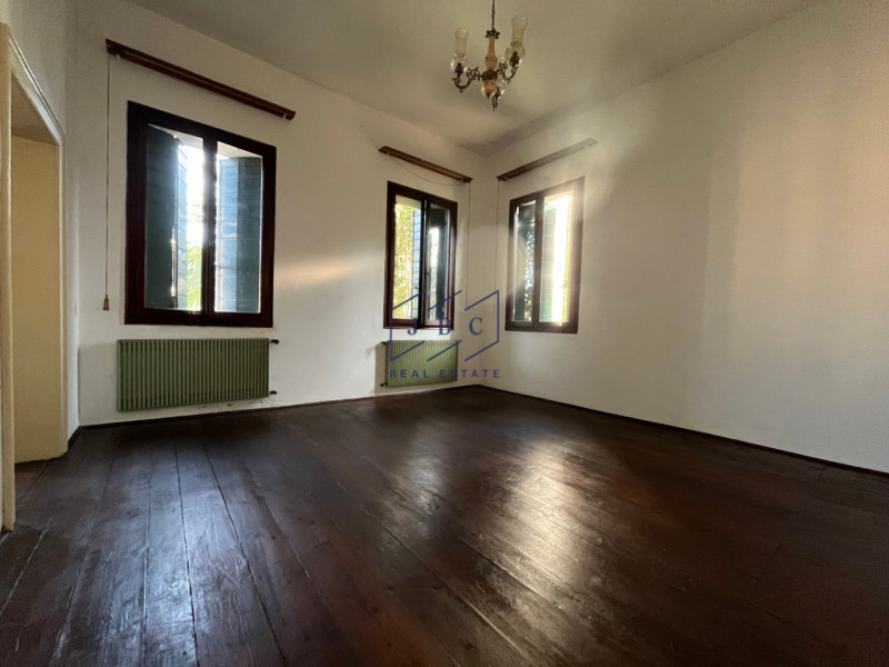 PONTE DI PIAVE - (TV) 
In una posizione centrale e comoda a tutti i servizi principali, proponiam...