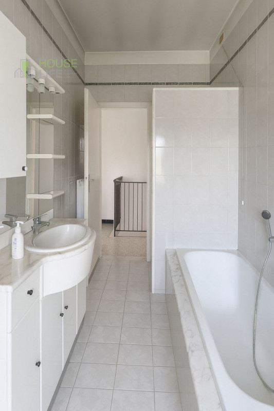 MONTE DI MALO – CAMPIPIANI: In posizione panoramica e tranquilla, all’interno della contrada cent...