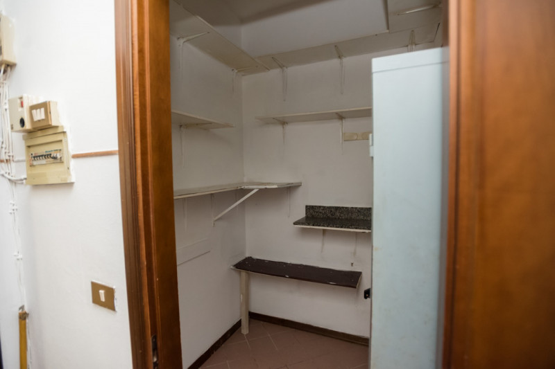 (Per INFO Monica 3482688677) In vendita, nel cuore della vivace zona di Mortise a Padova, proponi...