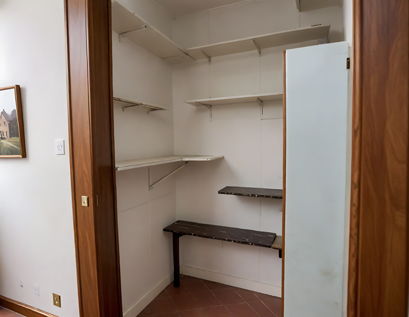 (Per INFO Monica 3482688677) In vendita, nel cuore della vivace zona di Mortise a Padova, proponi...