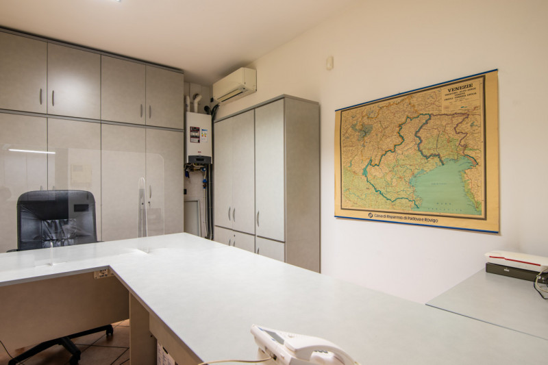 In una delle zone più prestigiose di Padova, precisamente nel quartiere residenziale di Porta Tre...