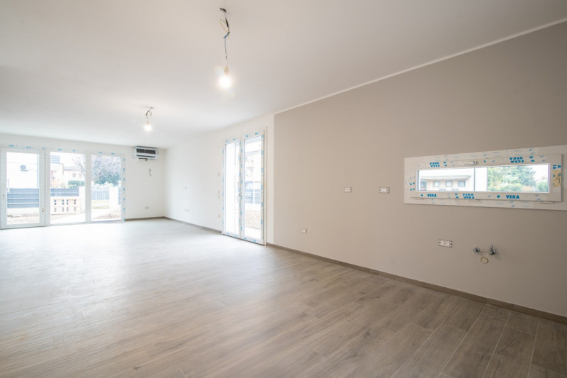 In una delle zone più richieste di Camisano Vicentino, nella tranquilla e servita località di San...