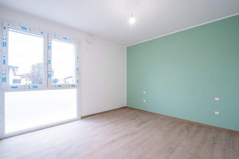 In una delle zone più ricercate di Camisano Vicentino, nella tranquilla e servita località di San...