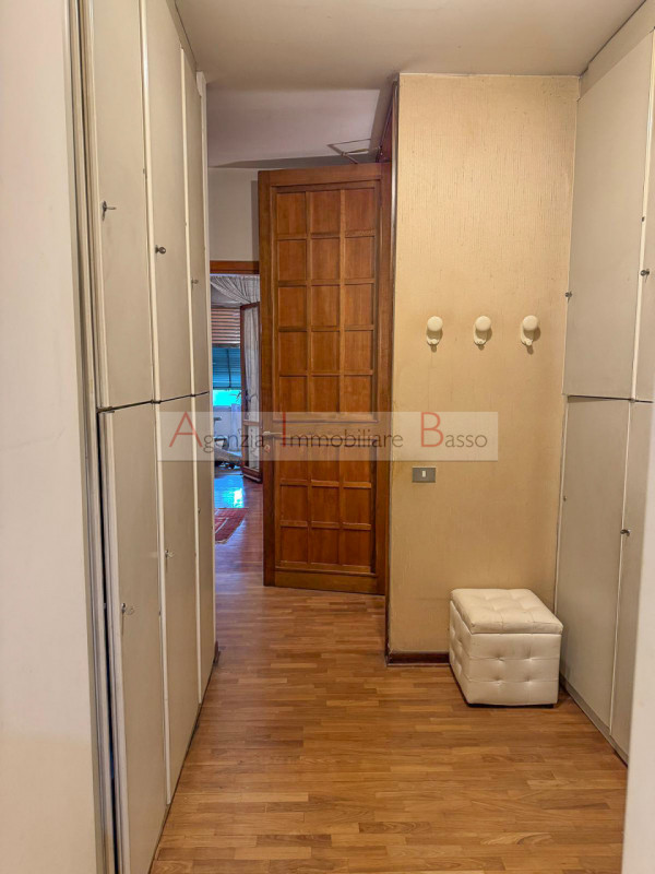 CENTRALISSIMO – APPARTAMENTO DI RAPPRESENTANZA IN PALAZZO SIGNORILE

Nel cuore della città, all’i...