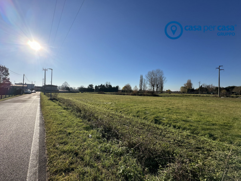 APPROVATO GRUPPO CASA PER CASA: VALUTATO, CONTROLLATO, GESTITO IN ESCLUSIVA

TIPOLOGIA: L'immobil...