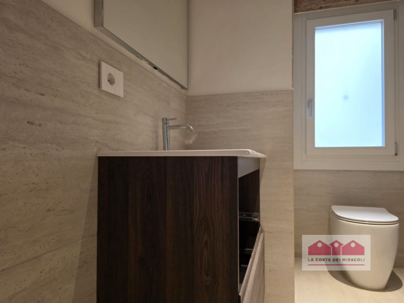 CONTRA' PORTI: BICAMERE IN CENTRO STORICO COMPLETAMENTE RINNOVATO AD ALTA EFFICIENZA ENERGETICA C...