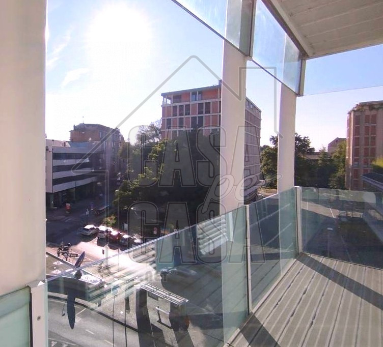 Scopri questo splendido appartamento quadrilocale in vendita situato nel cuore del Centro Storico...