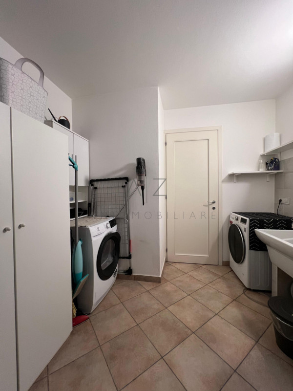 Proponiamo in vendita una splendida porzione bifamiliare situata nel cuore di Castelfranco Veneto...