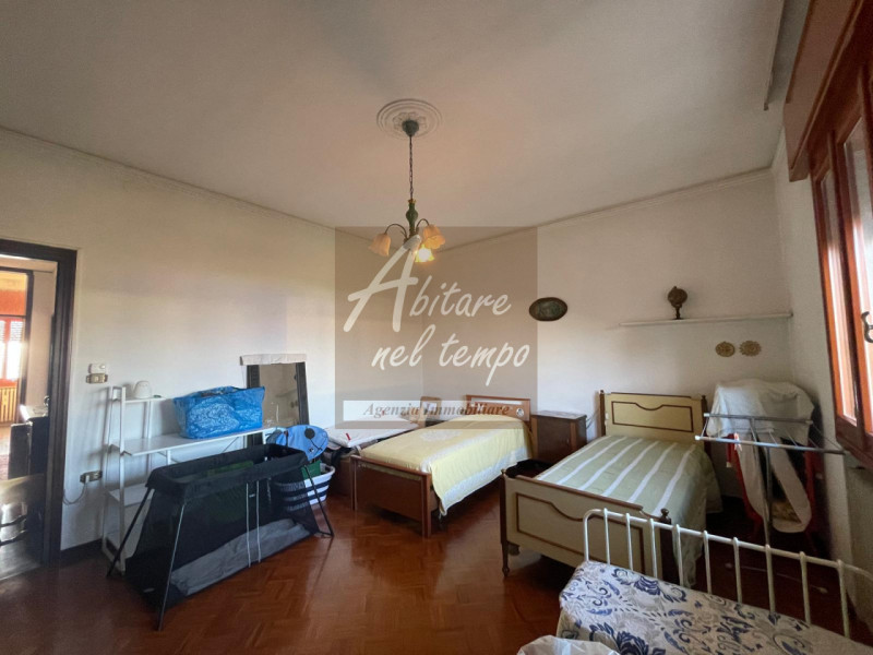 CITTADELLA (PD)

In esclusiva proponiamo in vendita una casa singola con giardino privato di 1.00...