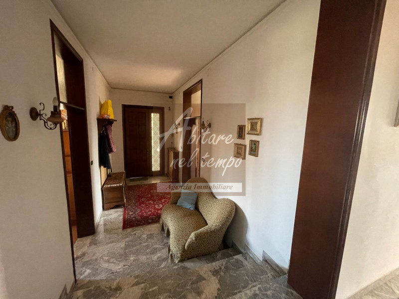 CITTADELLA (PD)

In esclusiva proponiamo in vendita una casa singola con giardino privato di 1.00...