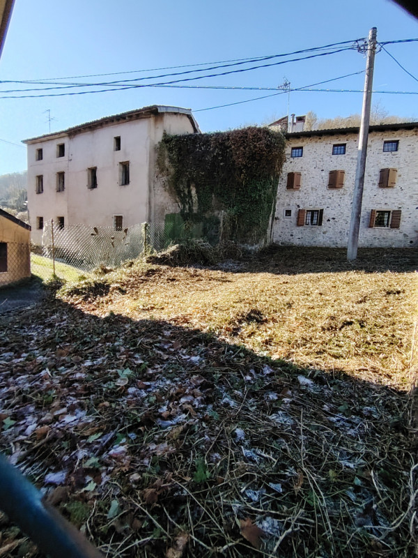 Salcedo, Laverda. Rustico da ristrutturare € 29.000. Trattativa riservata Unica Colceresa .

Nel ...