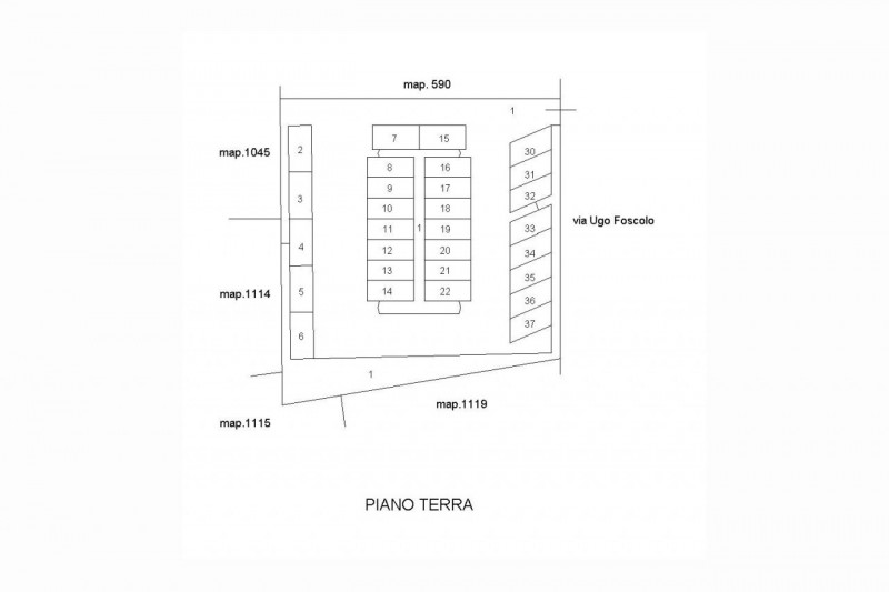 Proponiamo in vendita un ampio complesso immobiliare a destinazione prevalentemente commerciale, ...
