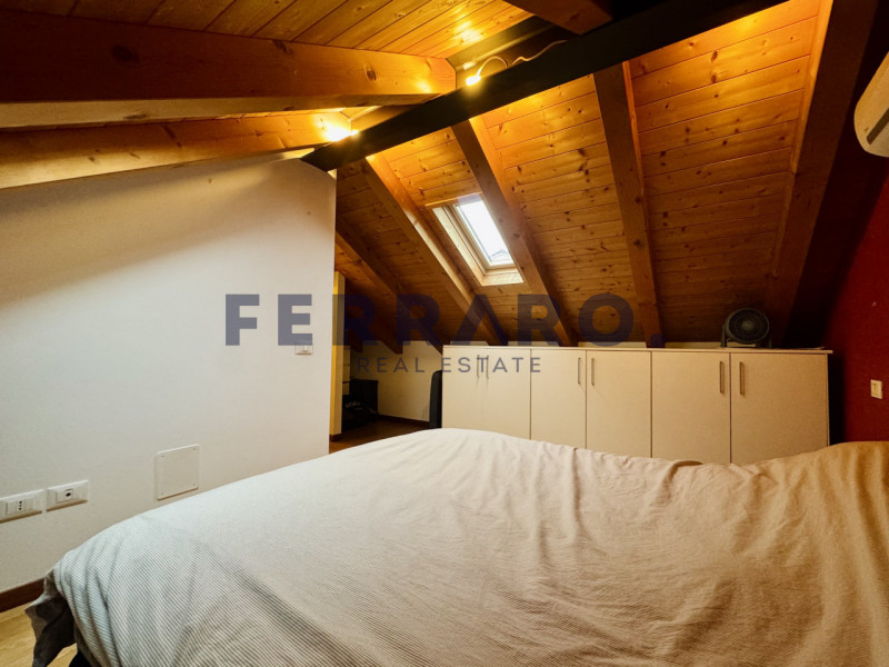 In vendita appartamento bilocale situato nella zona di Ghirada, Treviso. 
Questo immobile si svil...