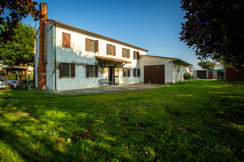 Una casa che ti assomiglia. E che puoi modellare come desideri.
Se stai cercando un posto dove re...