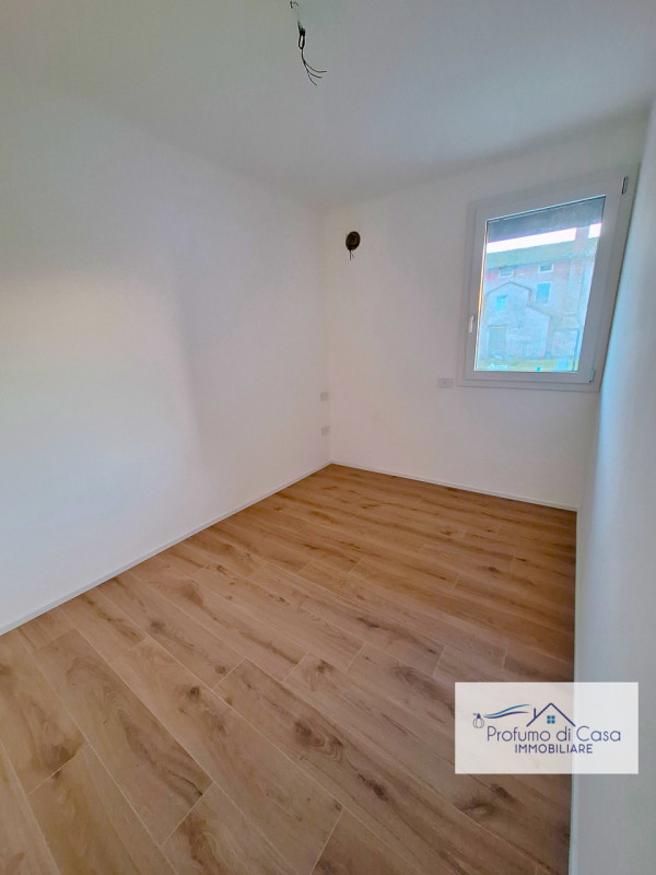 STRA - In ottima posizione, riparata dal traffico ma al contempo comoda a tutti i principali serv...